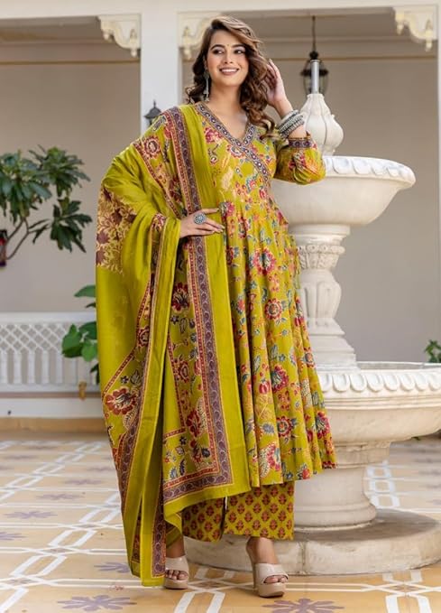 Niveda Women Printed Anarkali Kurta and Pant Set
